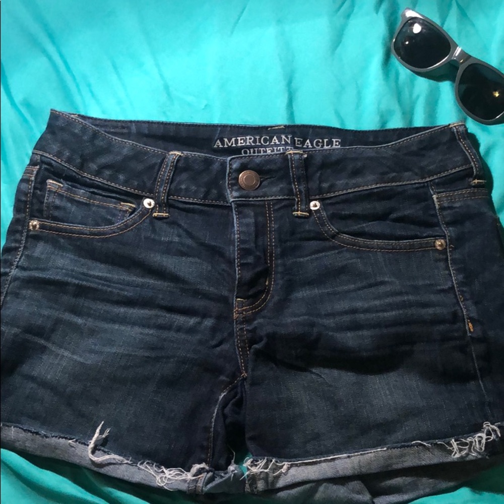 American Eagle dark blue shorts